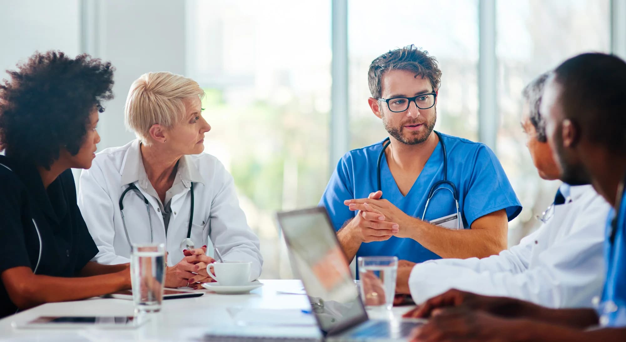 Automatiser le recrutement avec des agents IA : Augmentation de 62% de l'engagement sur LinkedIn