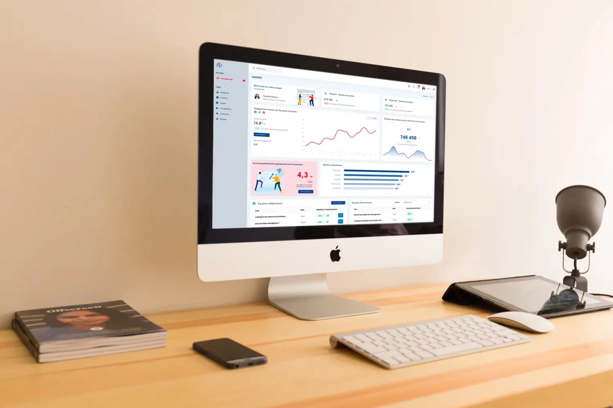 Automatiser la surveillance stratégique et le benchmarking pour des décisions optimales